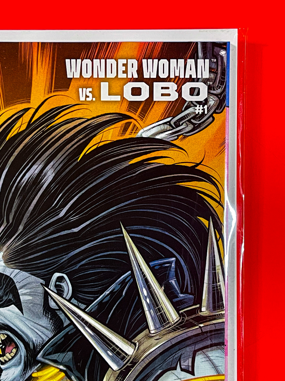 Top right corner of DC K.O Wonder Woman vs. Lobo #1 | Eddy Barrows & Eber Ferreira & Arif Prianto Cover