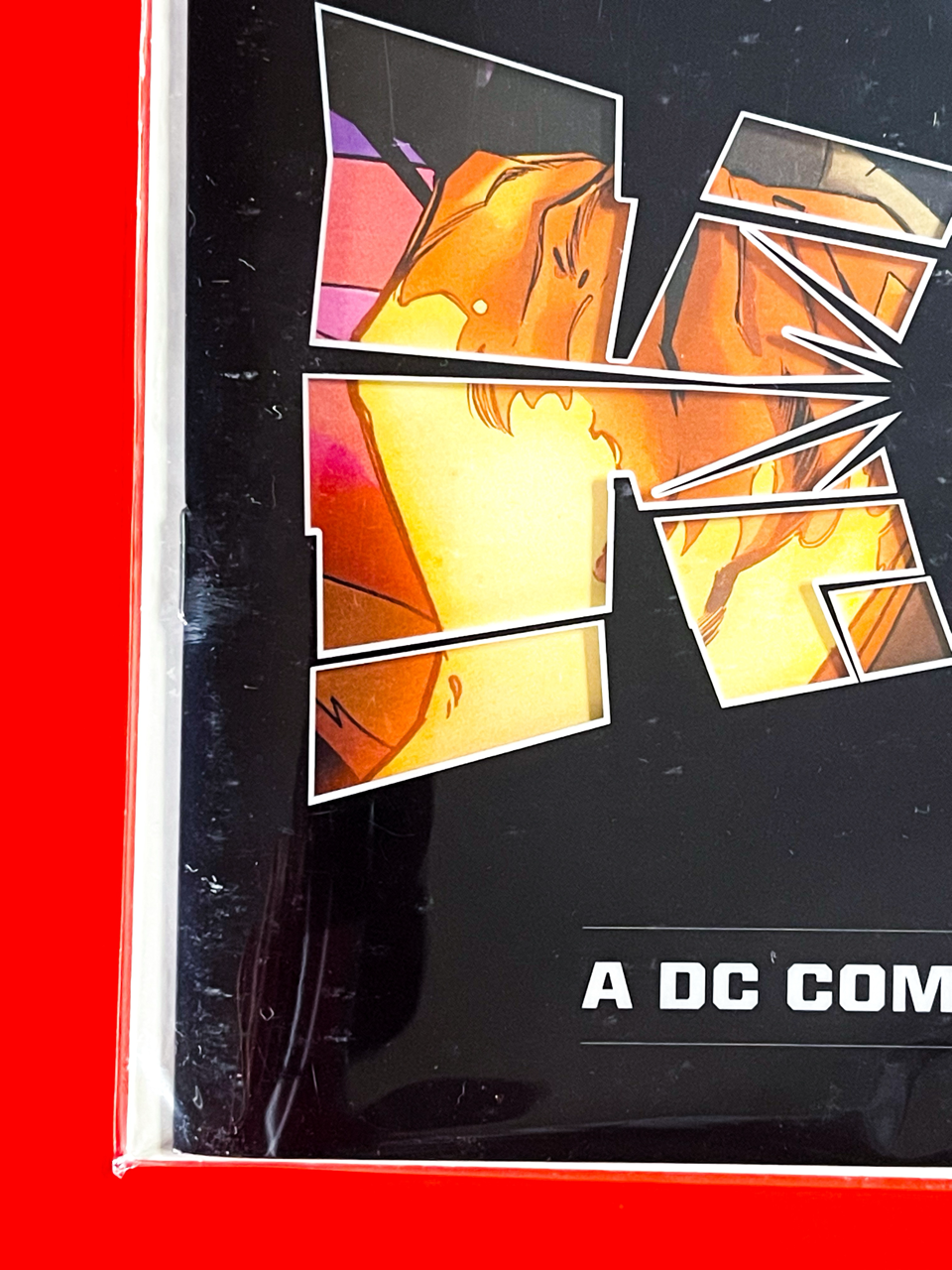 Bottom left corner of DC K.O #4 | Alejandro Sanchez Cover