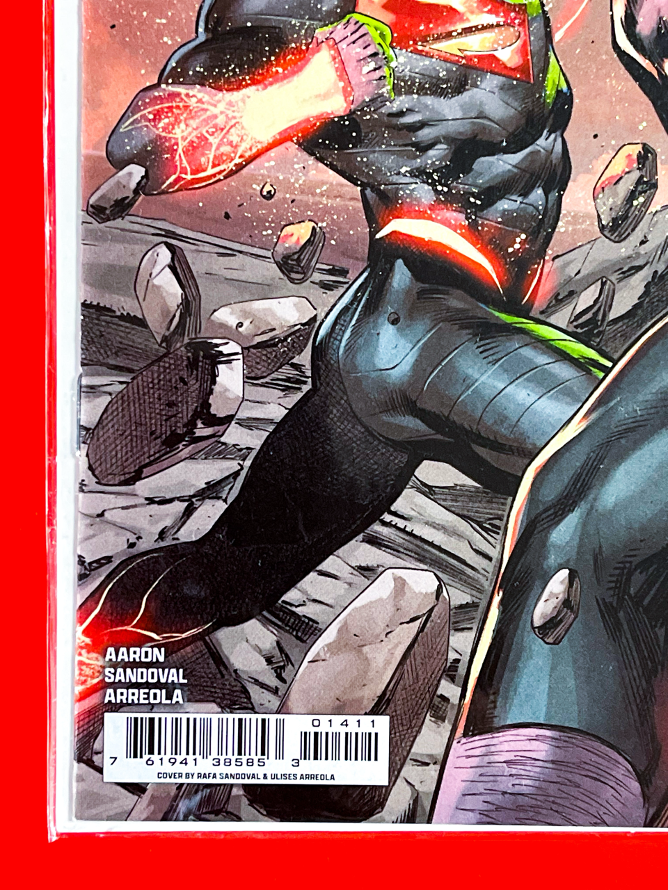 Bottom left corner of Absolute Superman #14 | Rafa Sandoval & Ulises Arreola Cover
