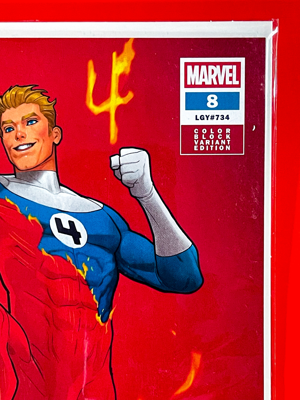 Top right corner of Fantastic Four #8 | David Nakayama Cover