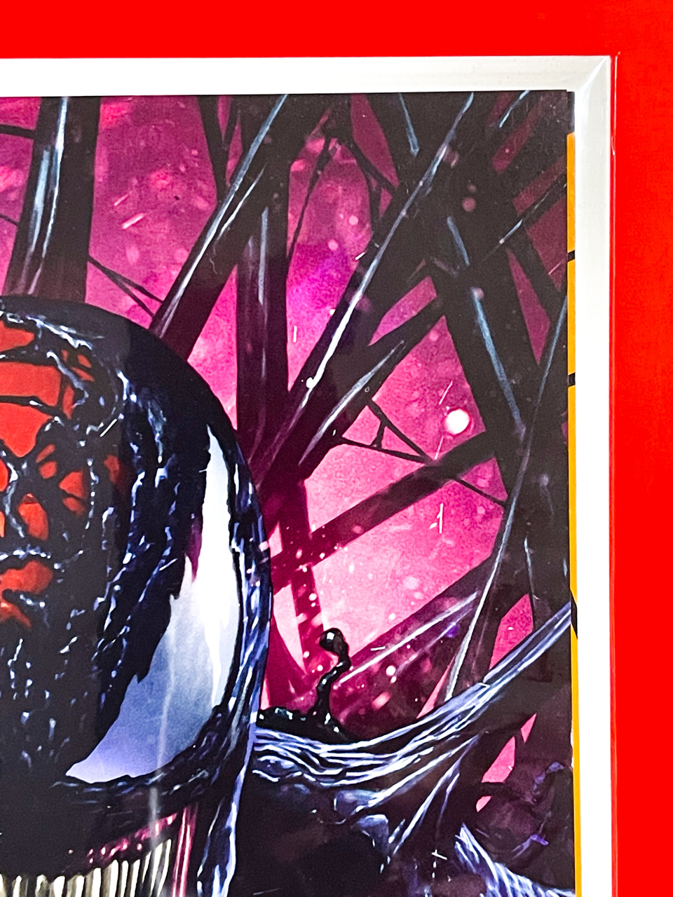 Top right corner of Venom #252 | Mico Suayan Cover