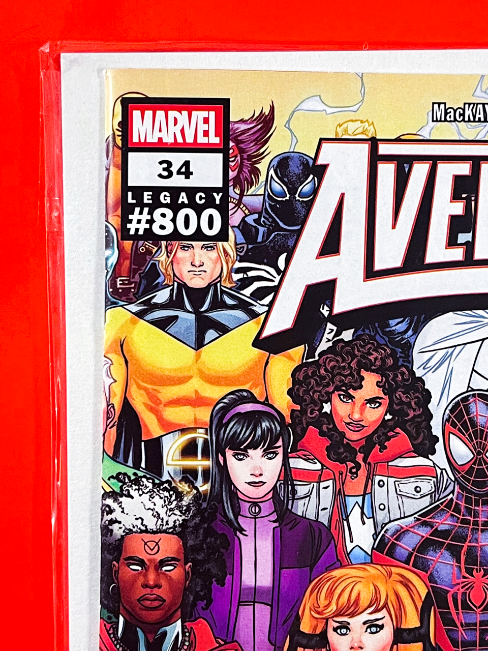 The Avengers #34 | Russell Dauterman Cover