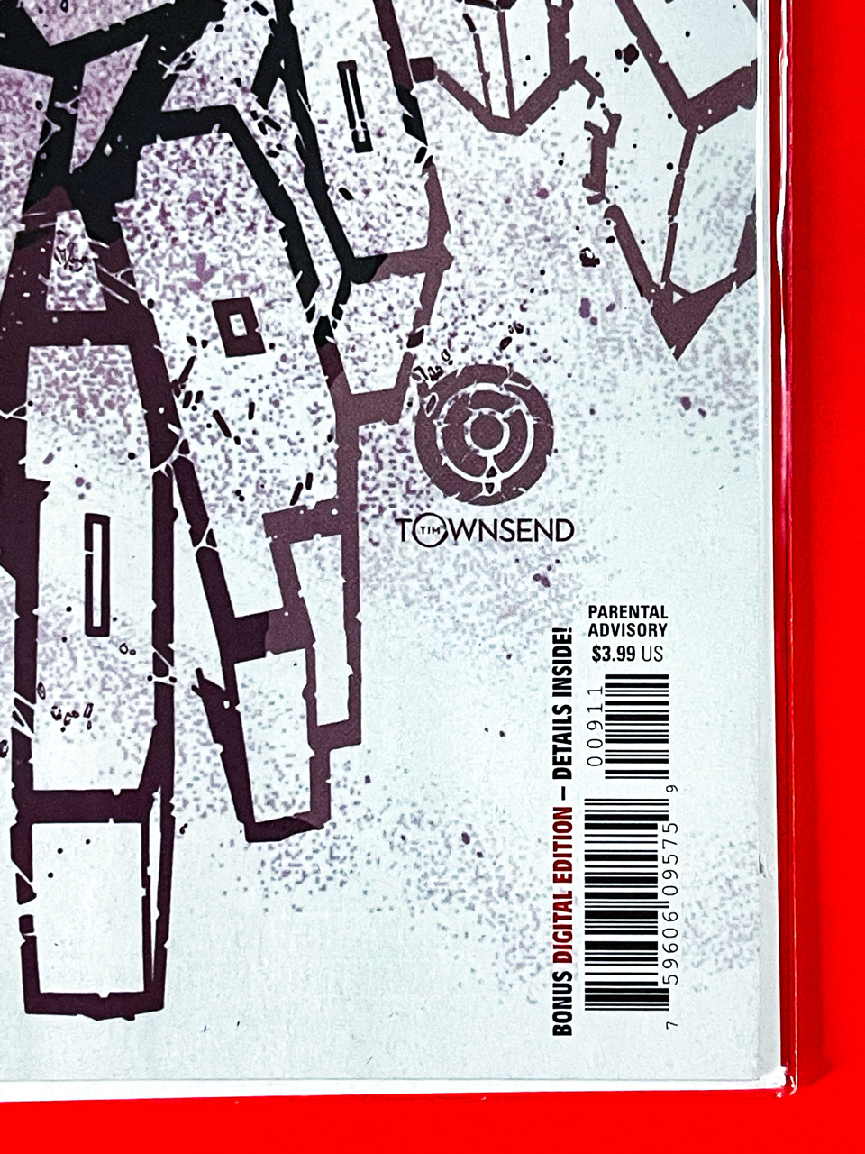 Bottom right corner of Deadpool #9 | Chris Bachalo Cover