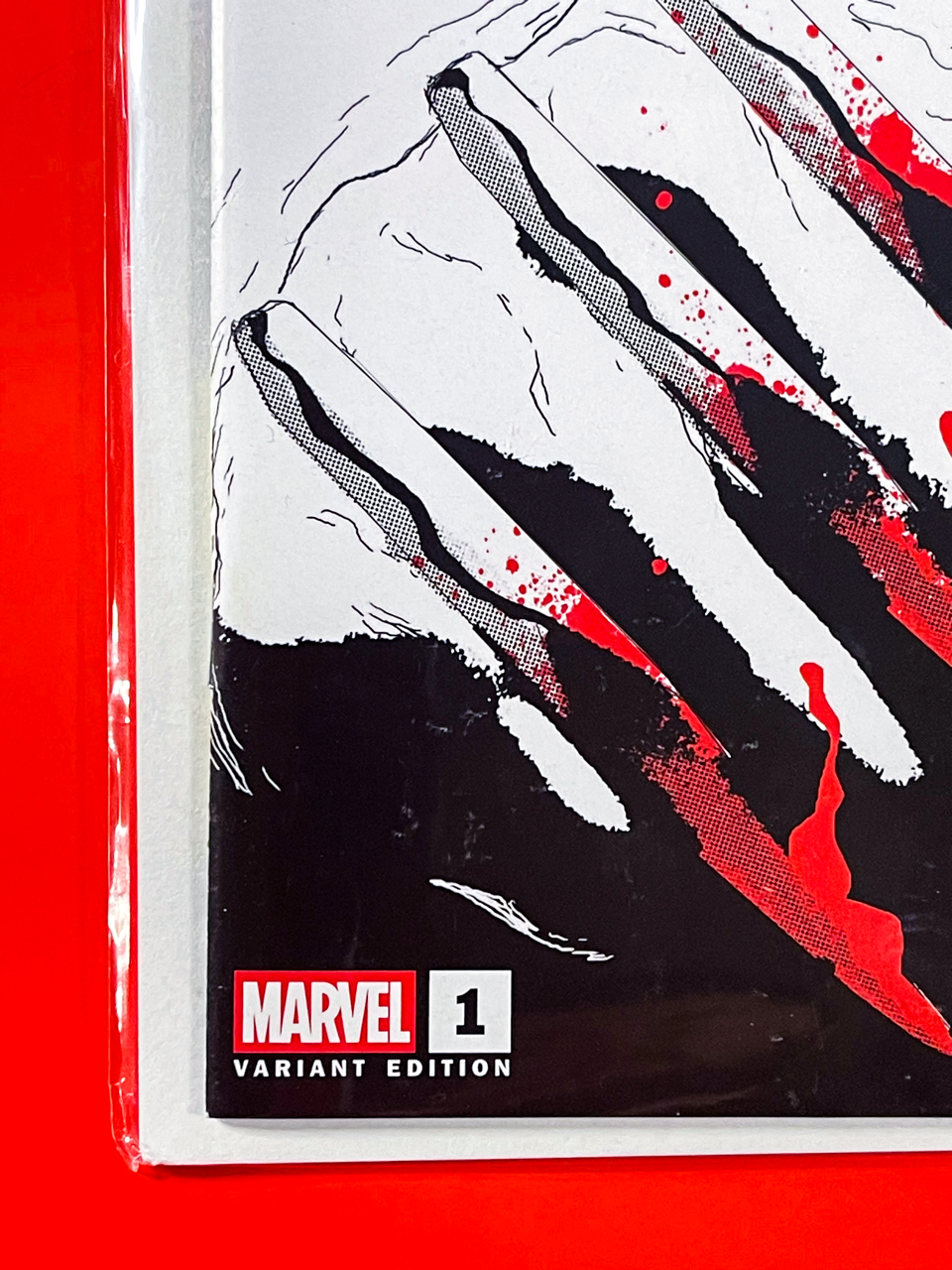 Logan: Black, White & Blood #1 | Andrea Sorrentino Cover