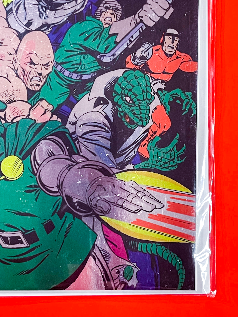 Marvel Super-Heroes Secret Wars #6 | Bob Layton Cover