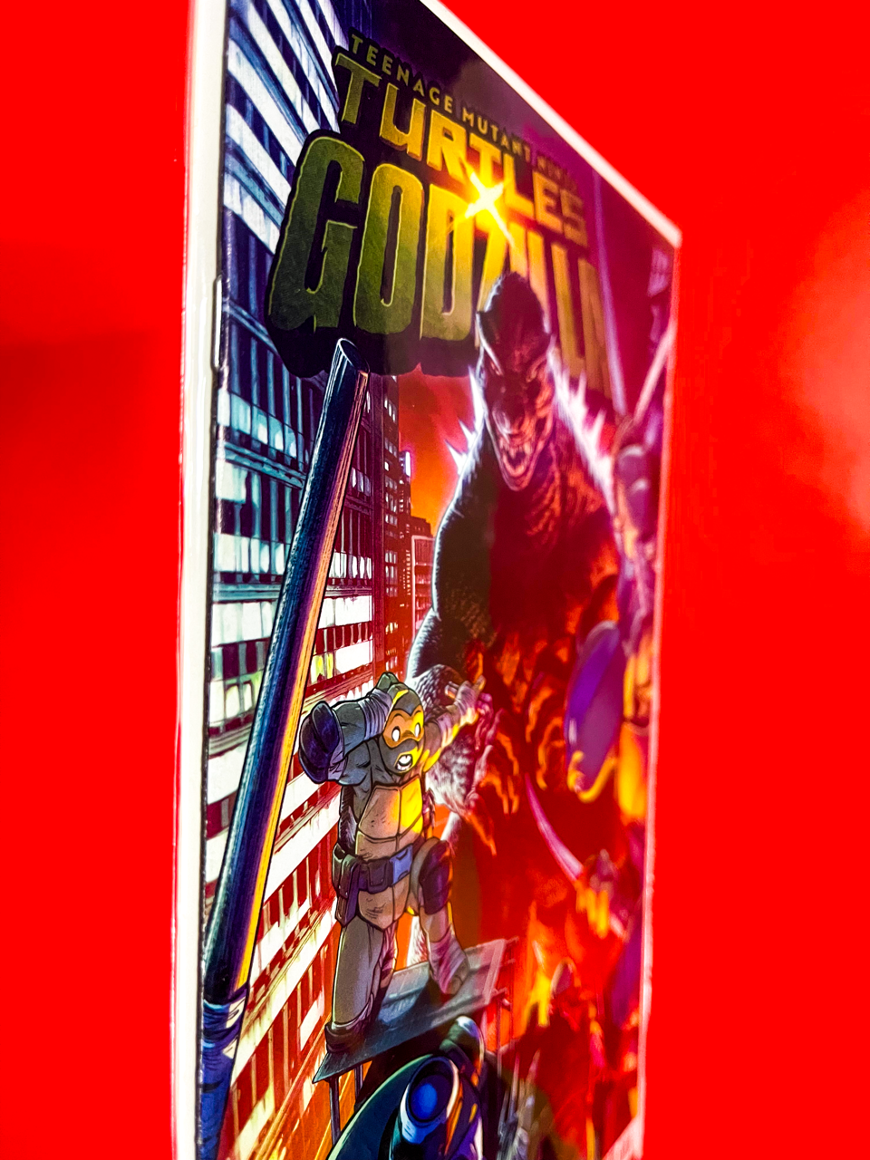 Teenage Mutant Ninja Turtles x Godzilla #2 | Mateus Santolouco Cover