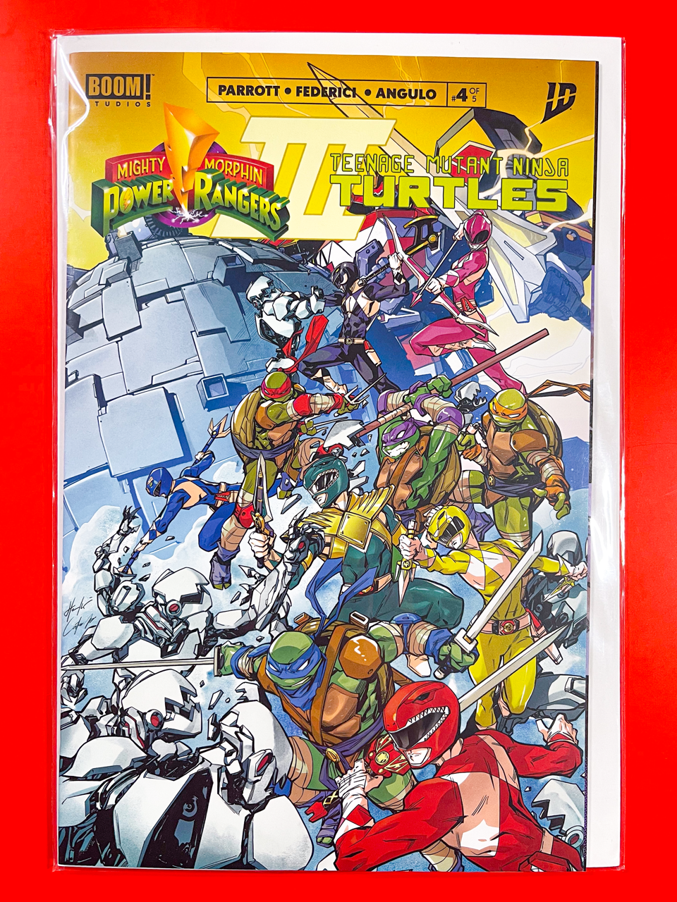 Mighty Morphin Power Rangers & Teenage Mutant Ninja Turtles III #4 | Hendry Prasetya Cover