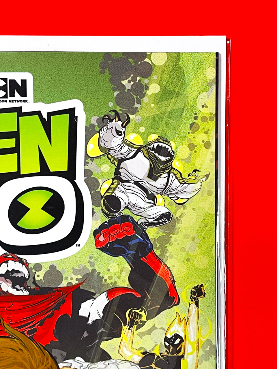 Top right corner of Ben 10 #1 | Duncan Rouleau Cover