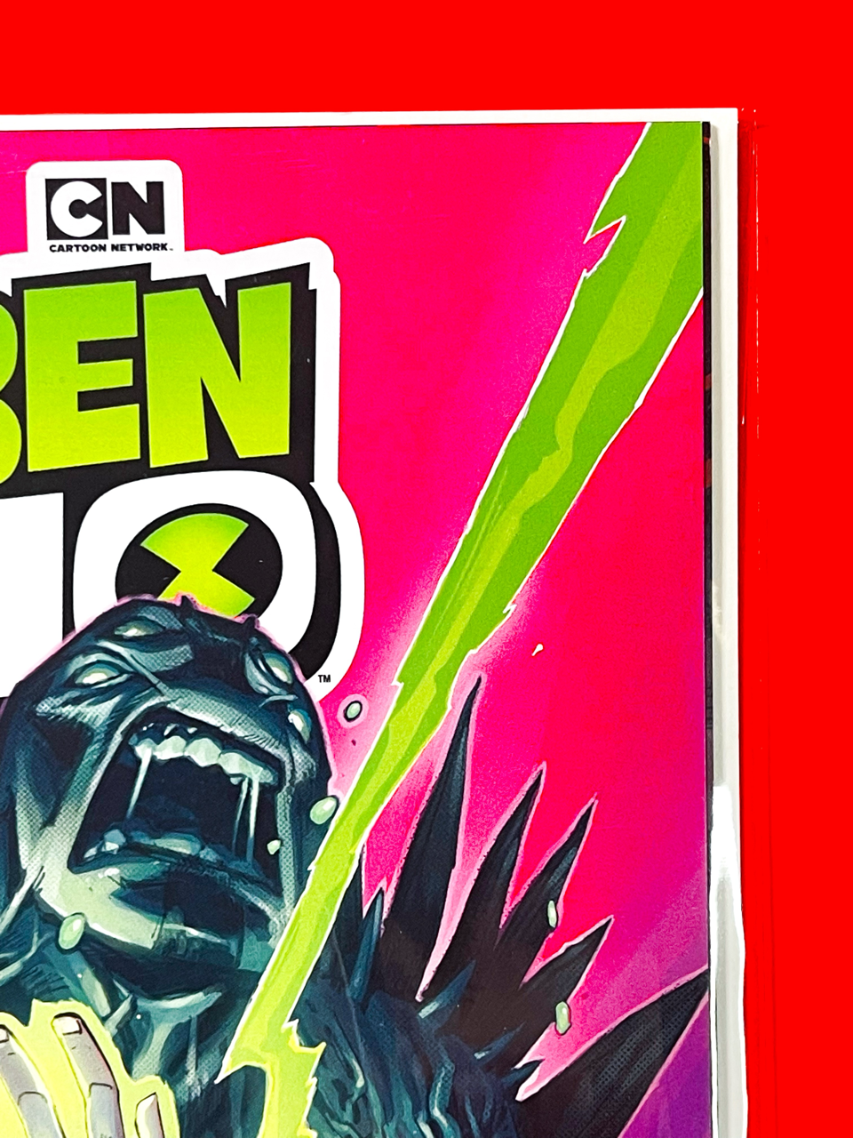 Top right corner of Ben 10 #1 | Eric Canete Cover