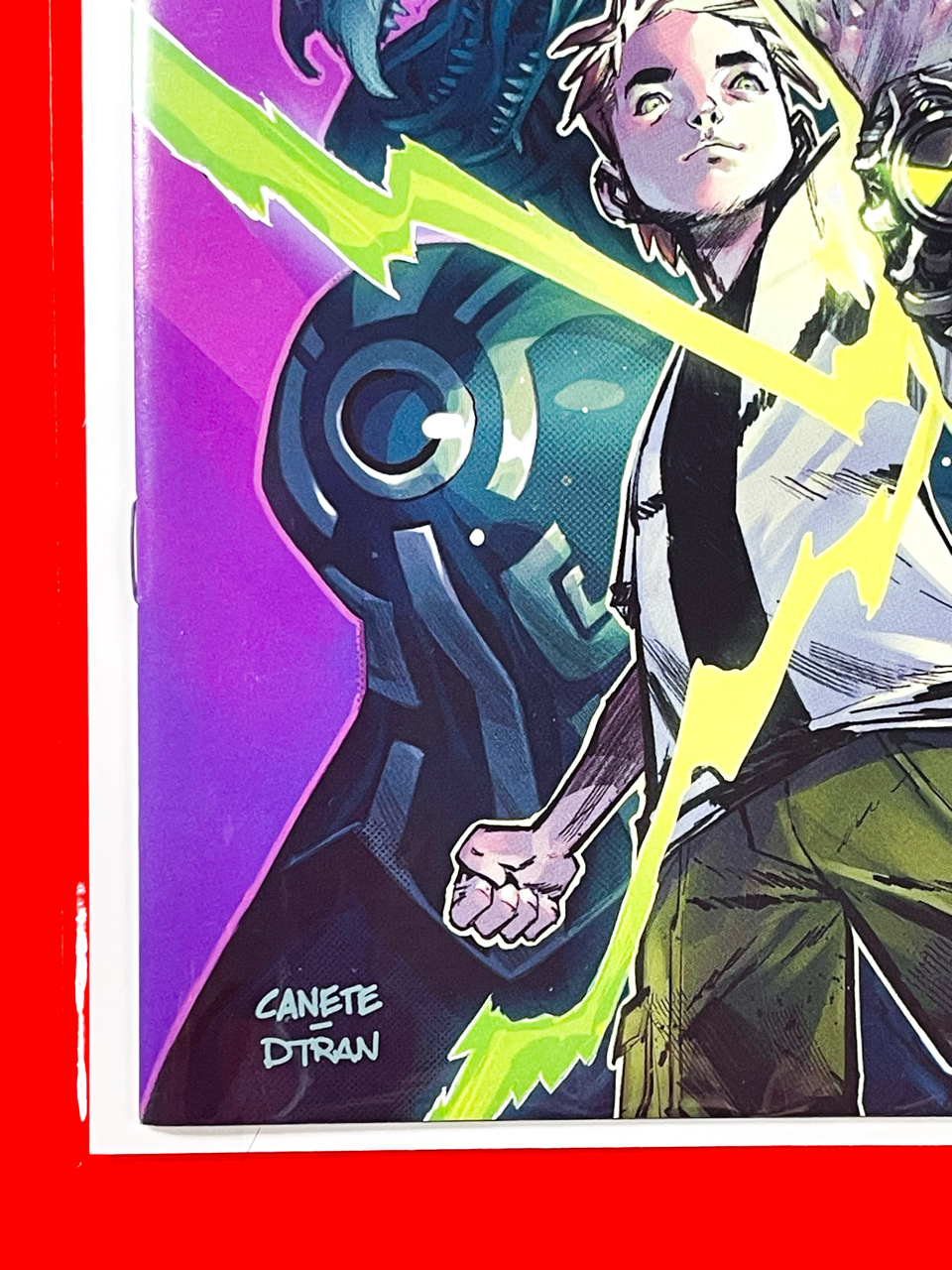 Bottom left corner of Ben 10 #1 | Eric Canete Cover