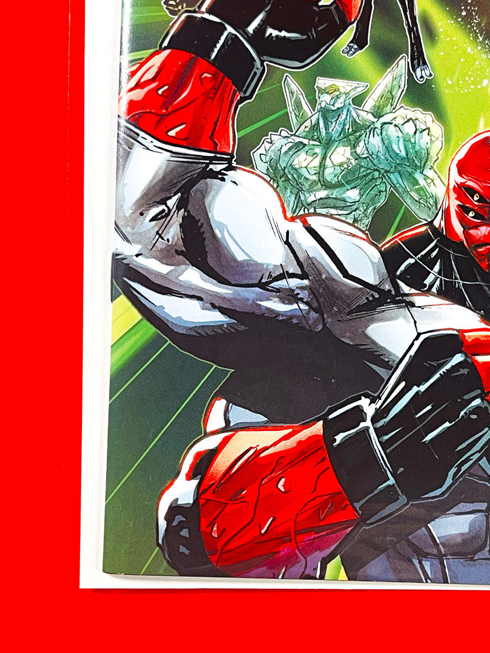 Bottom left corner of Ben 10 #1 | Robert Carey Cover