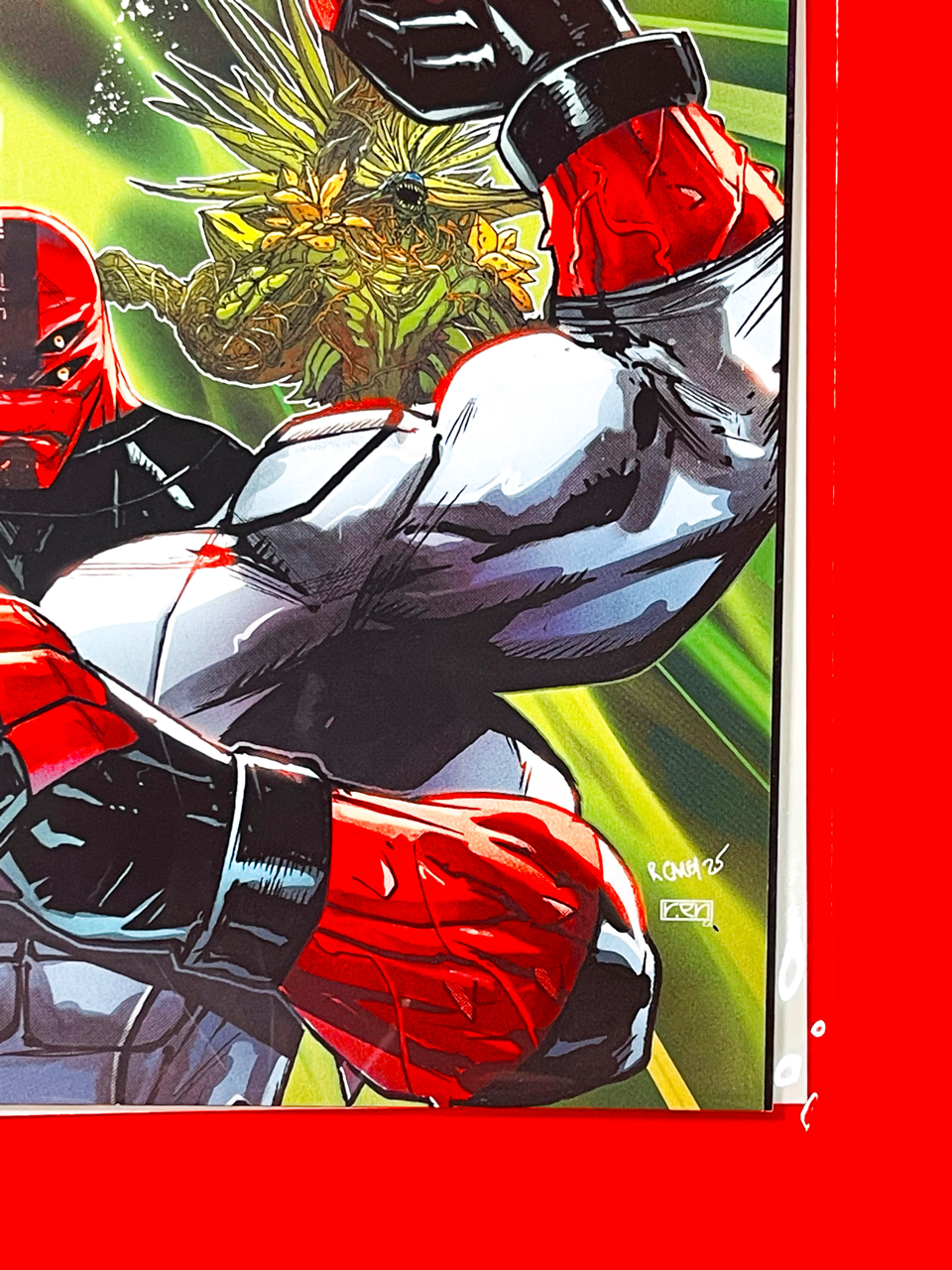 Bottom right corner of Ben 10 #1 | Robert Carey Cover