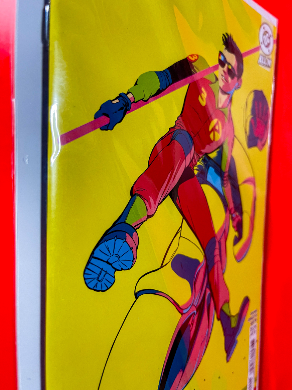 Spine of Absolute Batman #20 | Javier Rodriguez Cover