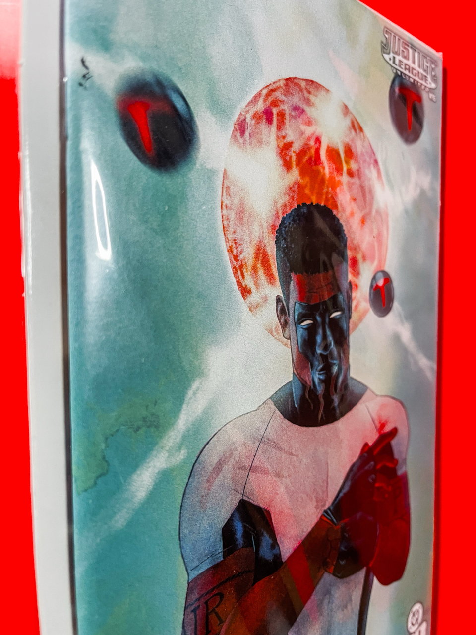 Spine of Justice League Unlimited #15 | Kevin Wada Cover