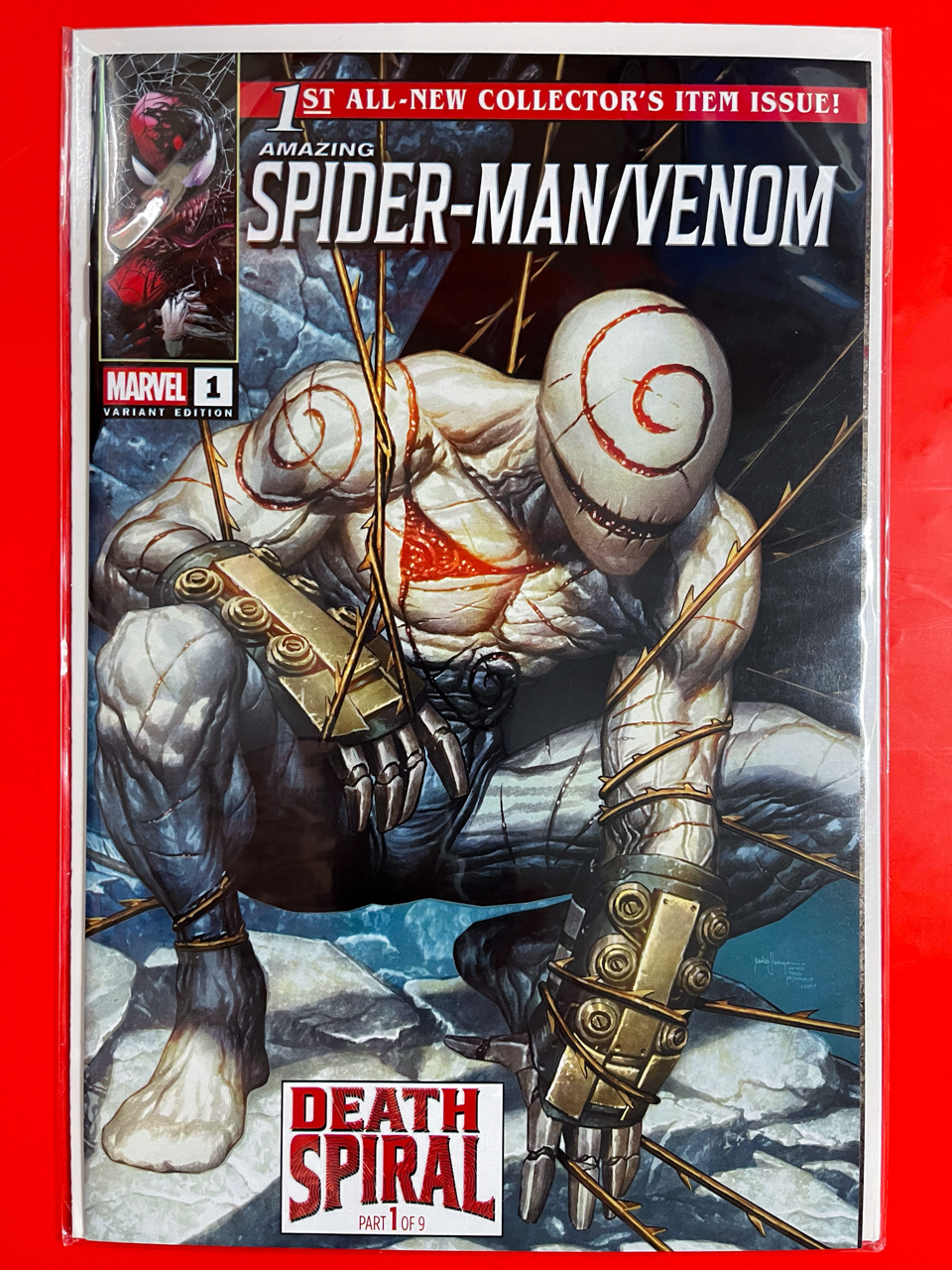 Main Cover of The Amazing Spider-Man & Venom: Death Spiral #1 | Mico Suayan Cover